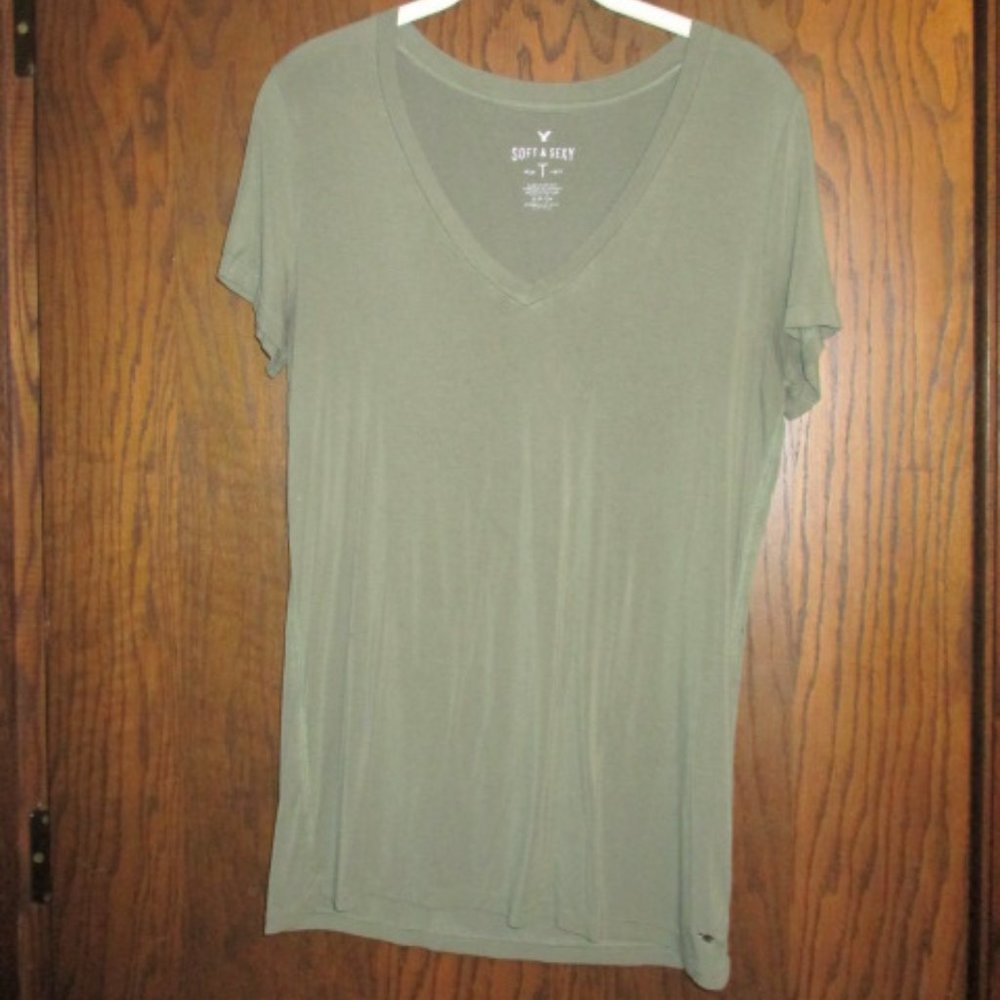 American Eagle Soft & Sexy T-shirt, size Small
